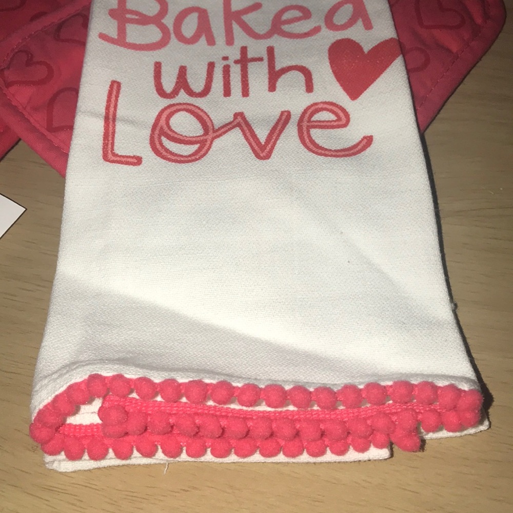 NWT Pot holder and dish towel set - Picture 4 of 9